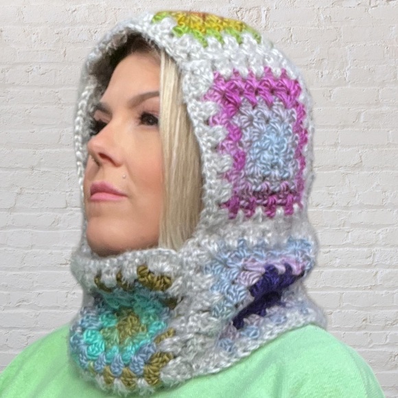 Granny Square Crochet Balaclava | Hooded Cowl | Patchwork - Picture 2 of 9